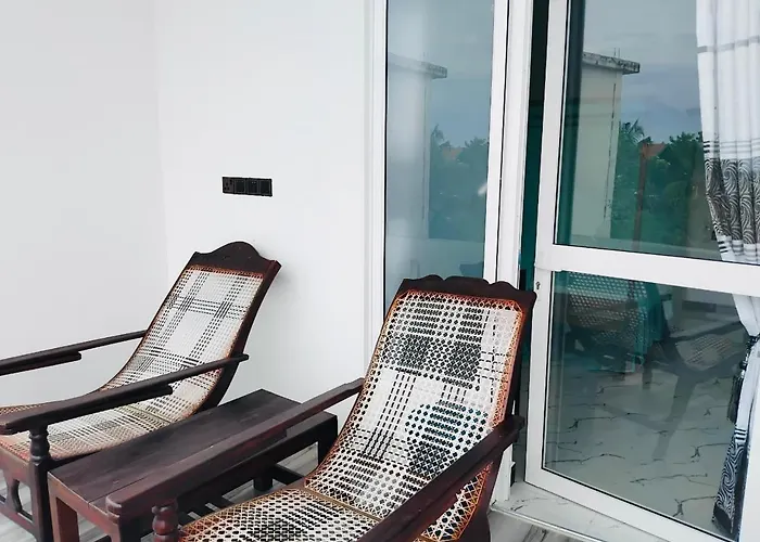 Surf Bay Hotel